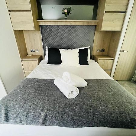 Fir Tree Lodge With Hot Tub York Zewnętrze zdjęcie