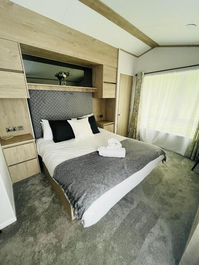 Fir Tree Lodge With Hot Tub York Zewnętrze zdjęcie