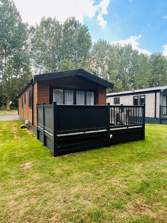 Fir Tree Lodge With Hot Tub York Zewnętrze zdjęcie